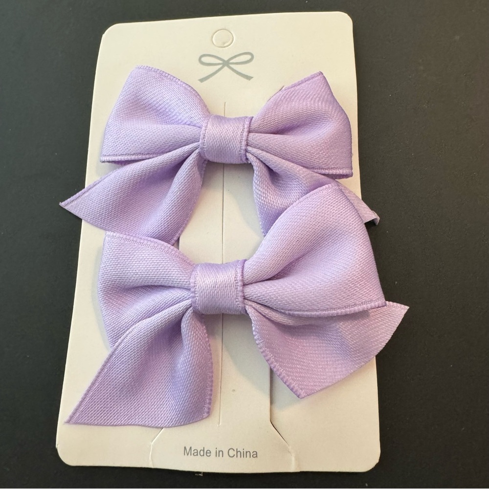 NWT 2pc Hair Bow Clips